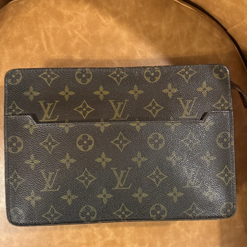 Louis Vuitton Toiletry Pouch Poche Toilette